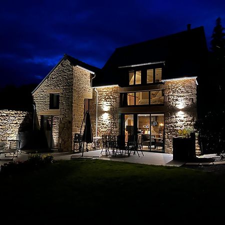Maison D'Hote Avec Sauna Et Jacuzzi A La Campagne Les Portes du Coglais Esterno foto